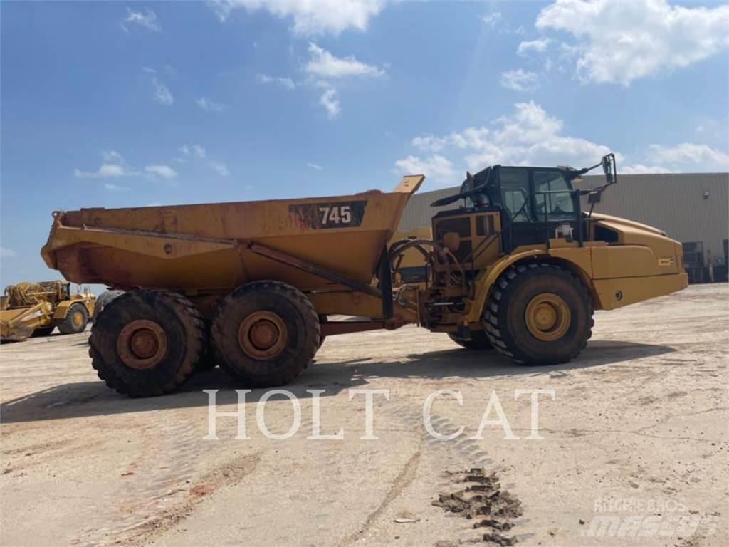 CAT 745 Karjeriniai savivarčiai
