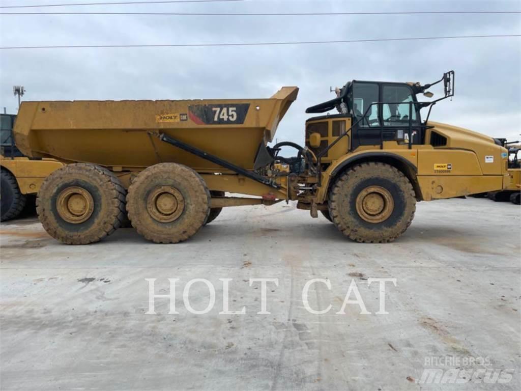 CAT 745 Karjeriniai savivarčiai