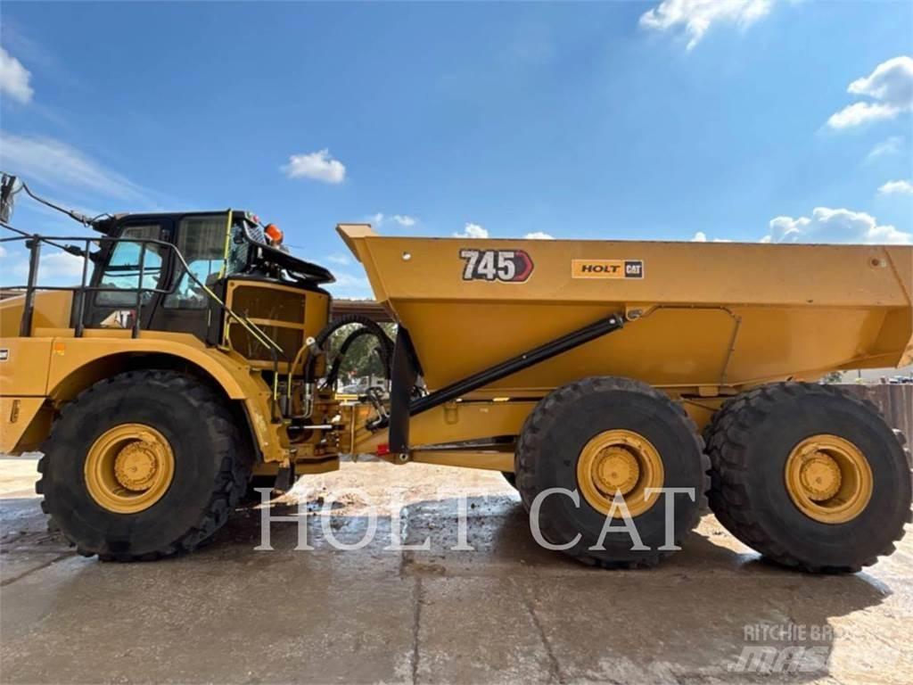 CAT 745 Karjeriniai savivarčiai