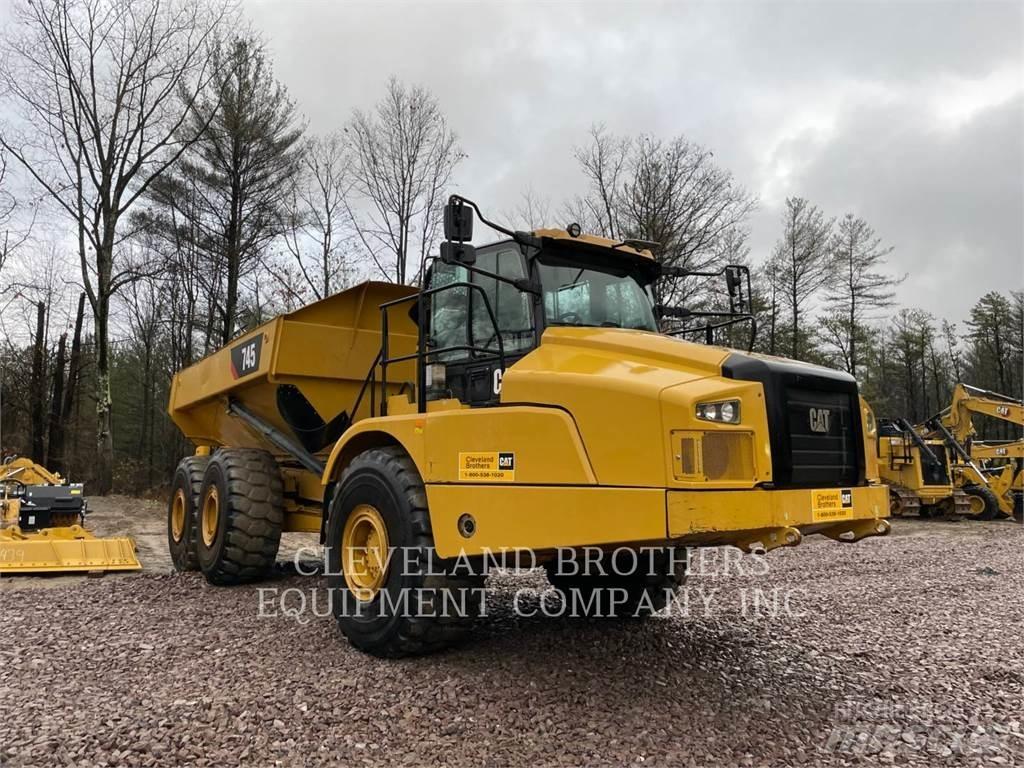 CAT 745 Karjeriniai savivarčiai