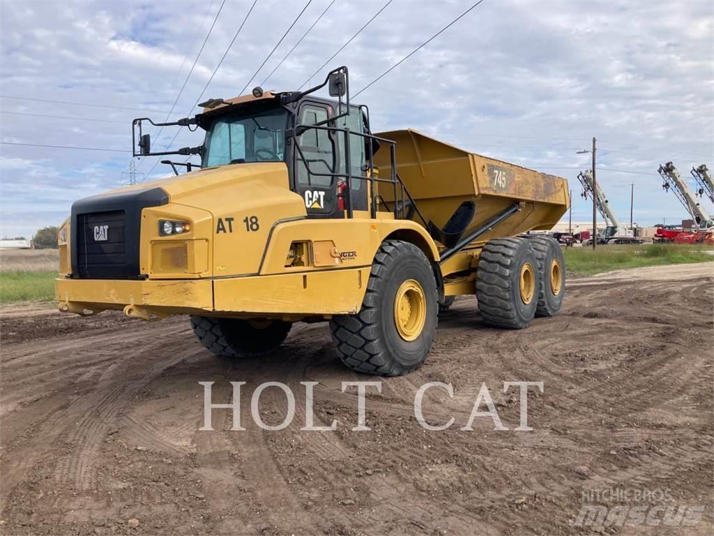 CAT 745 Karjeriniai savivarčiai