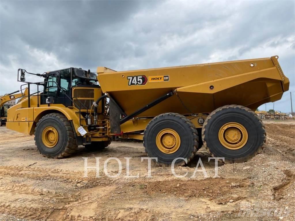CAT 745 Karjeriniai savivarčiai