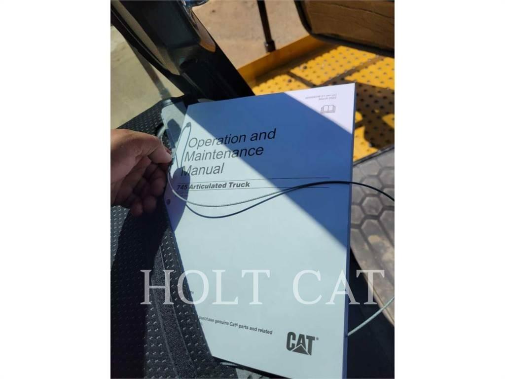 CAT 745 Karjeriniai savivarčiai