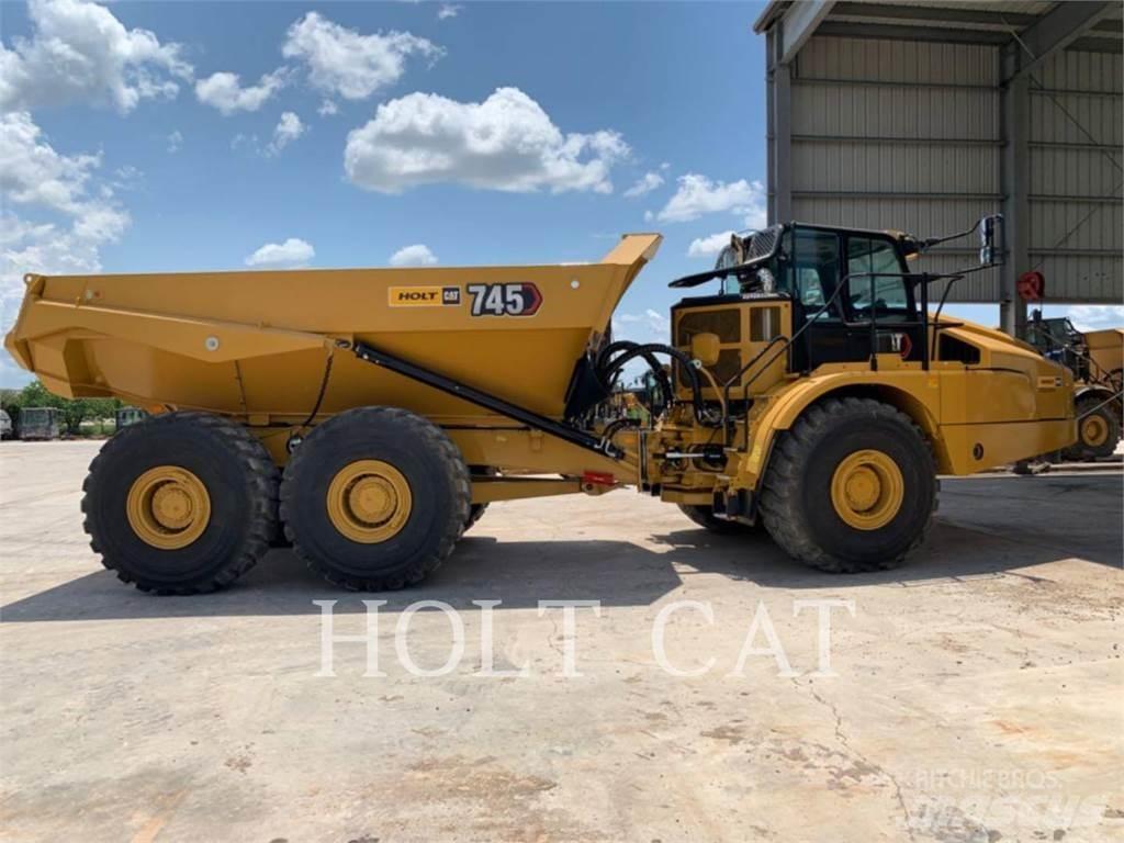 CAT 745 Karjeriniai savivarčiai