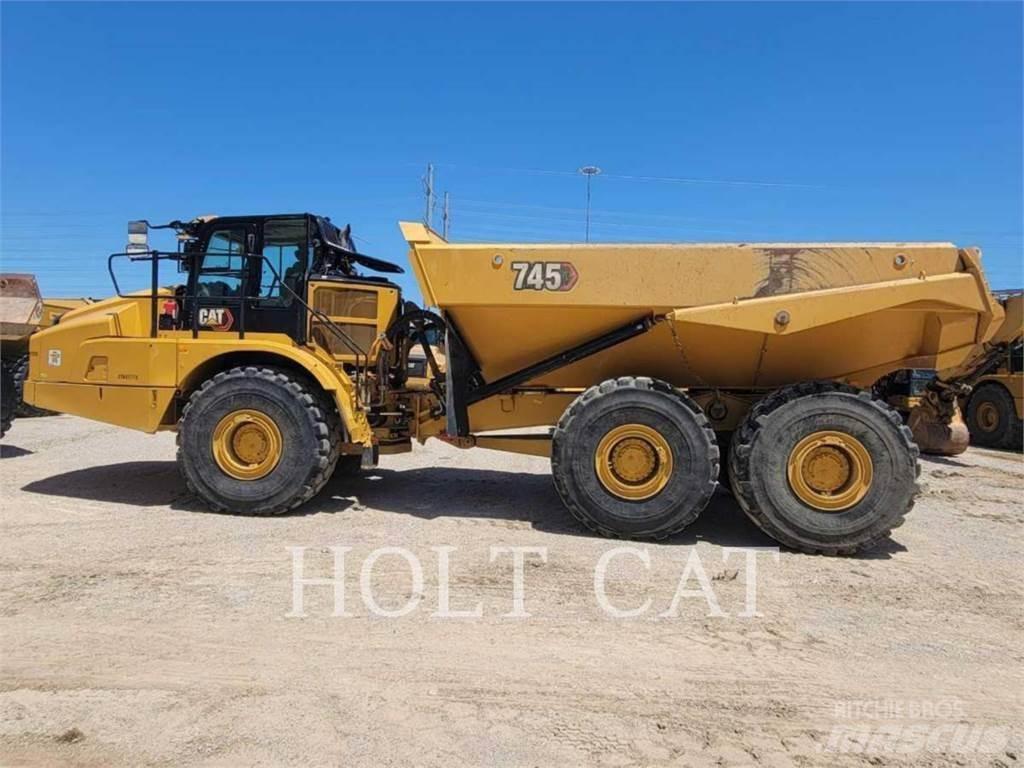 CAT 745 Karjeriniai savivarčiai