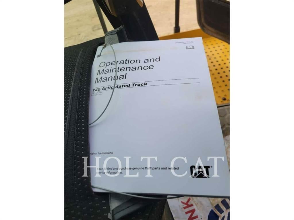 CAT 745 Karjeriniai savivarčiai