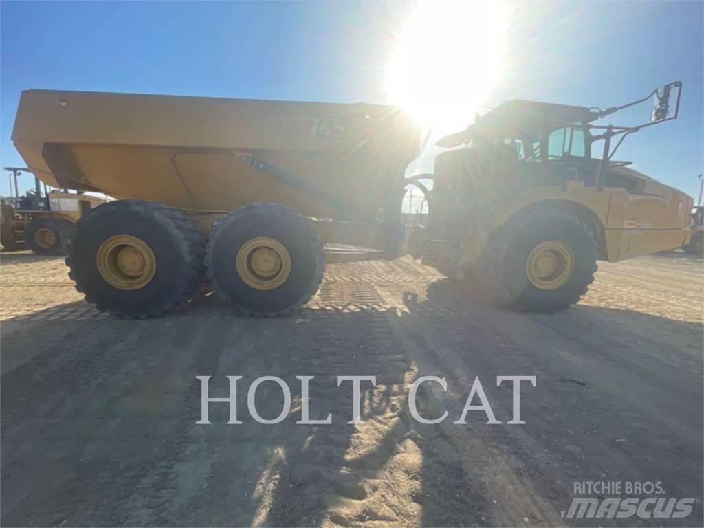 CAT 745 Karjeriniai savivarčiai