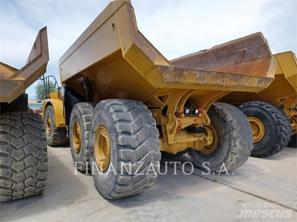 CAT 745 Karjeriniai savivarčiai