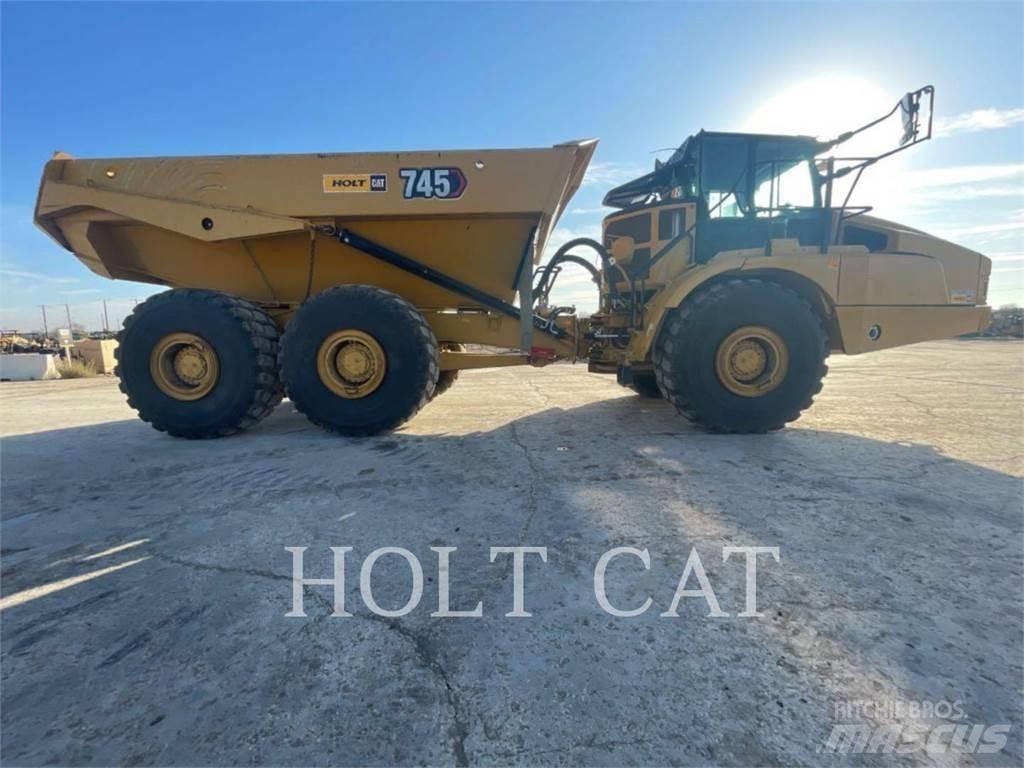 CAT 745 Karjeriniai savivarčiai