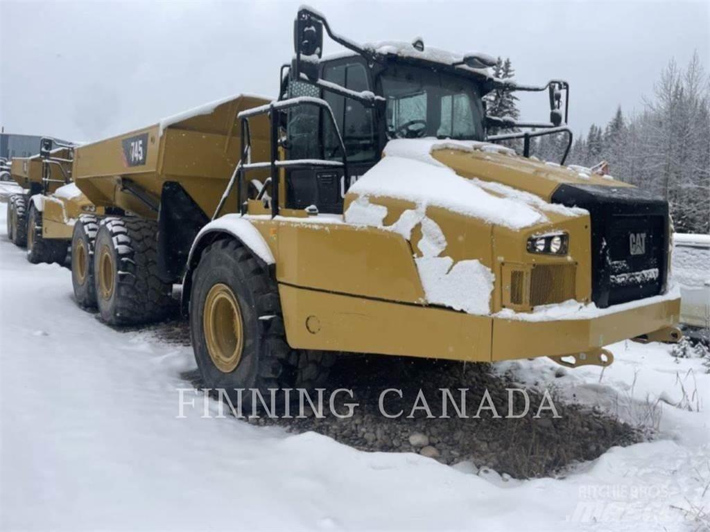 CAT 745 Karjeriniai savivarčiai