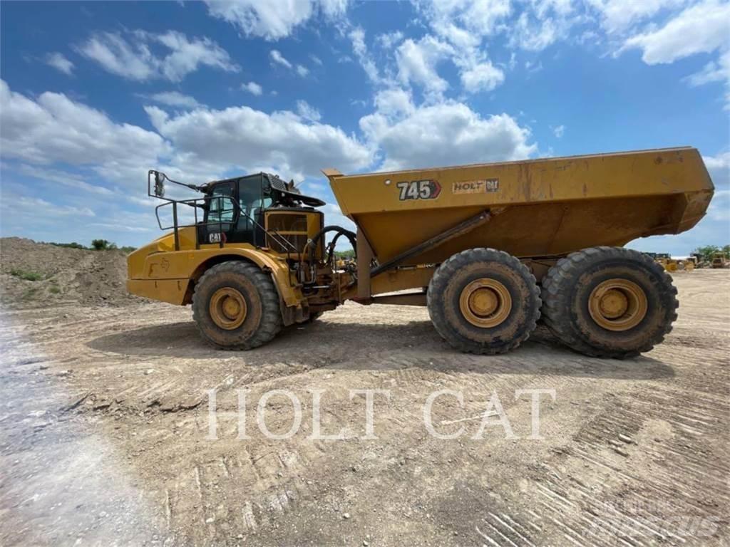 CAT 745 Karjeriniai savivarčiai
