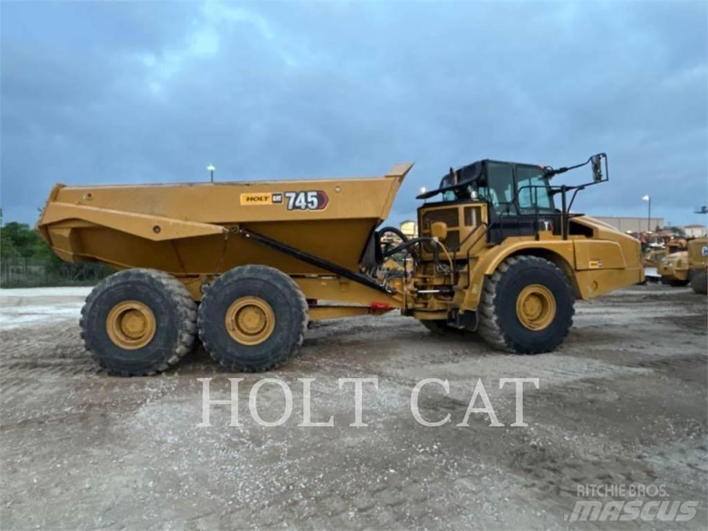 CAT 745 Karjeriniai savivarčiai