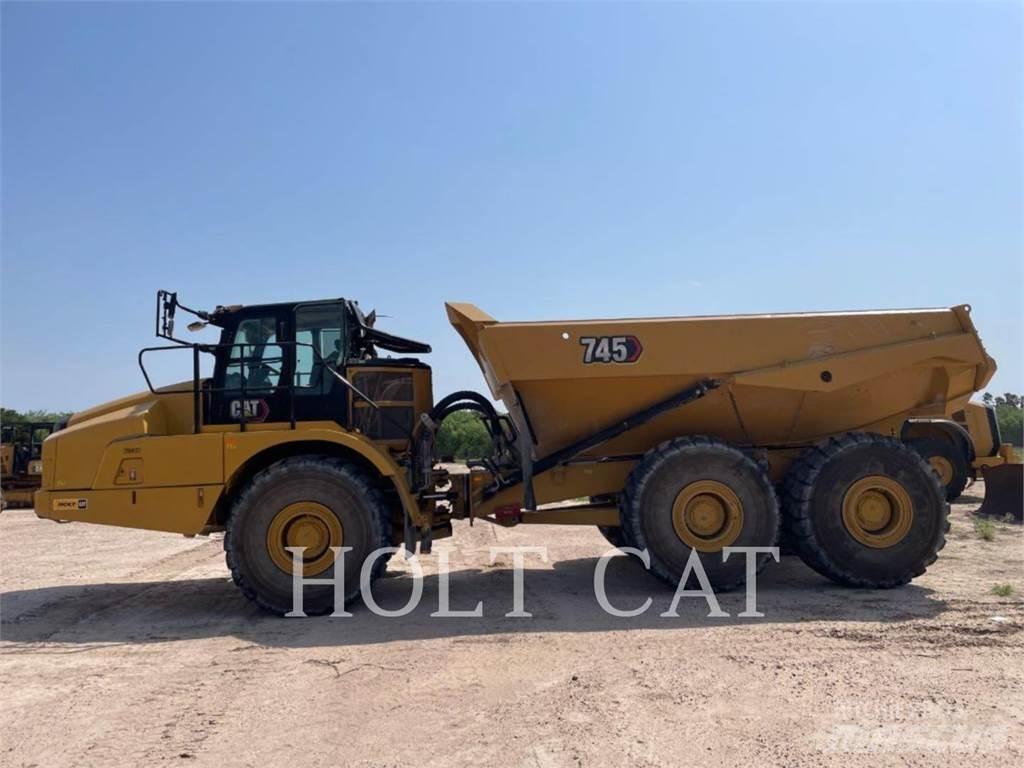 CAT 745 Karjeriniai savivarčiai