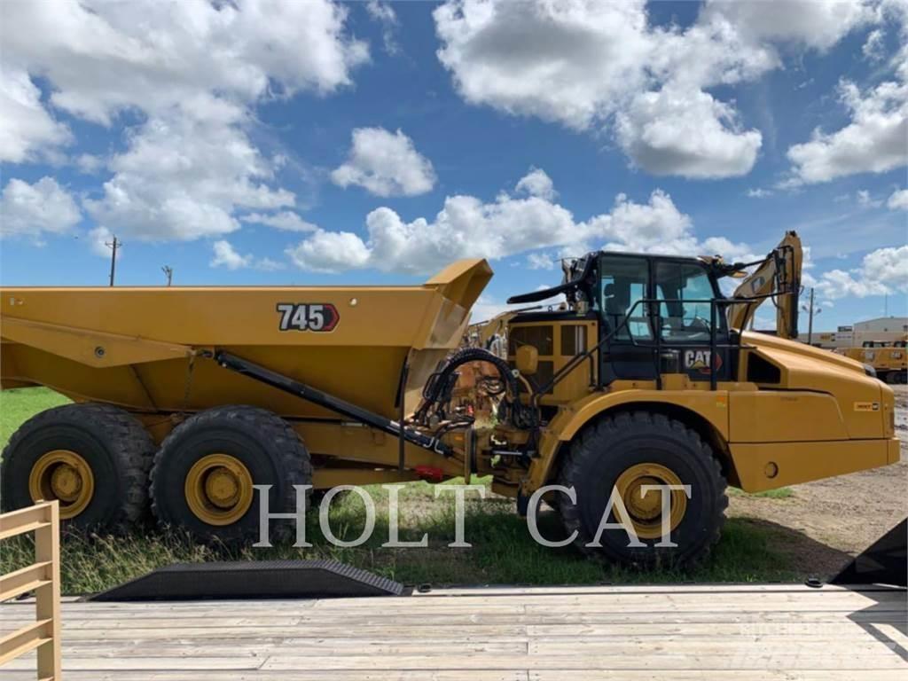 CAT 745 Karjeriniai savivarčiai