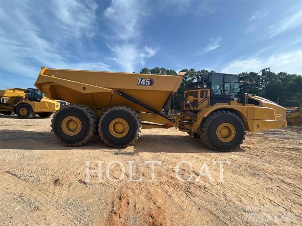 CAT 745 Karjeriniai savivarčiai