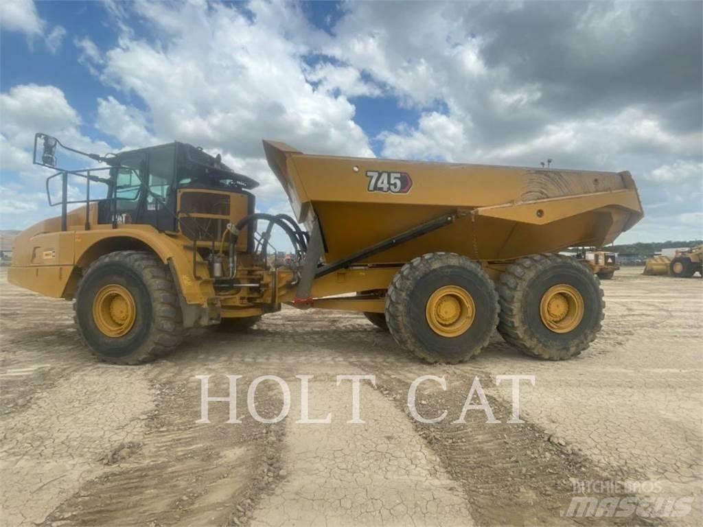 CAT 745 Karjeriniai savivarčiai