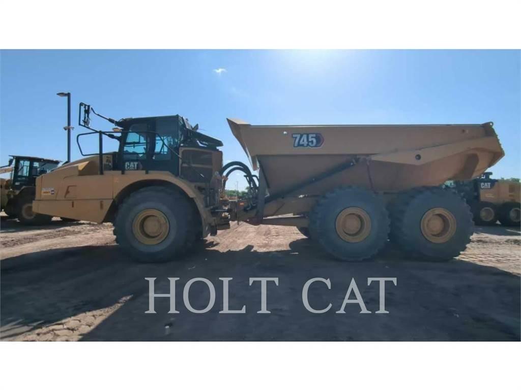 CAT 745 Karjeriniai savivarčiai