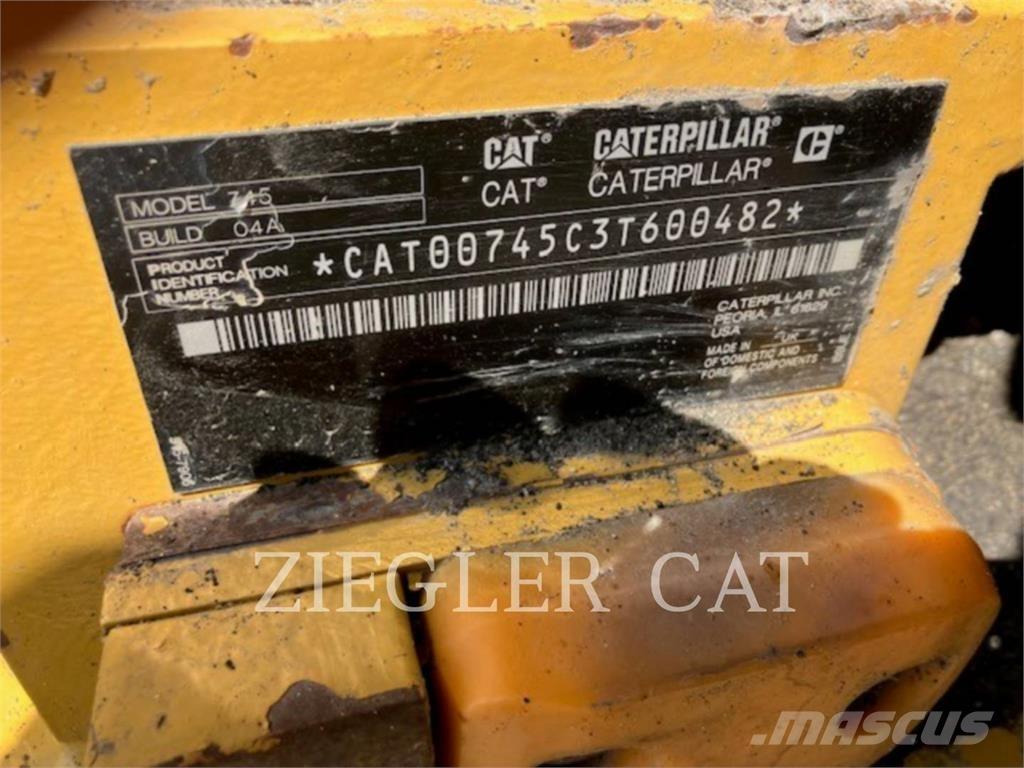 CAT 745 Karjeriniai savivarčiai