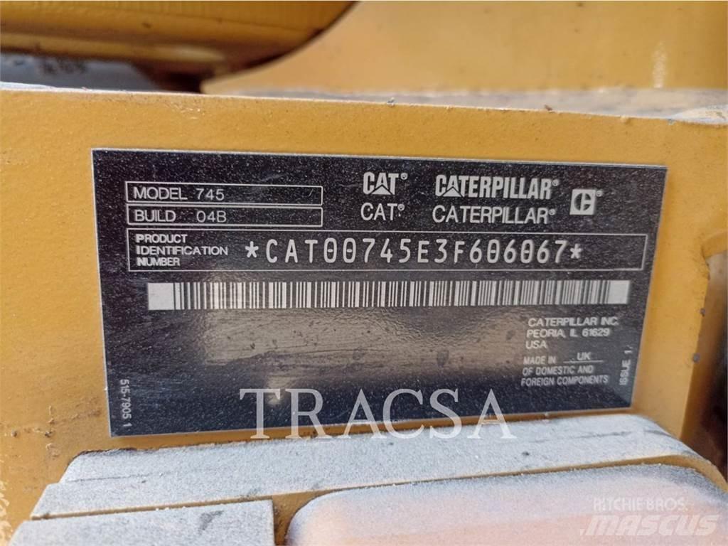 CAT 745 Karjeriniai savivarčiai