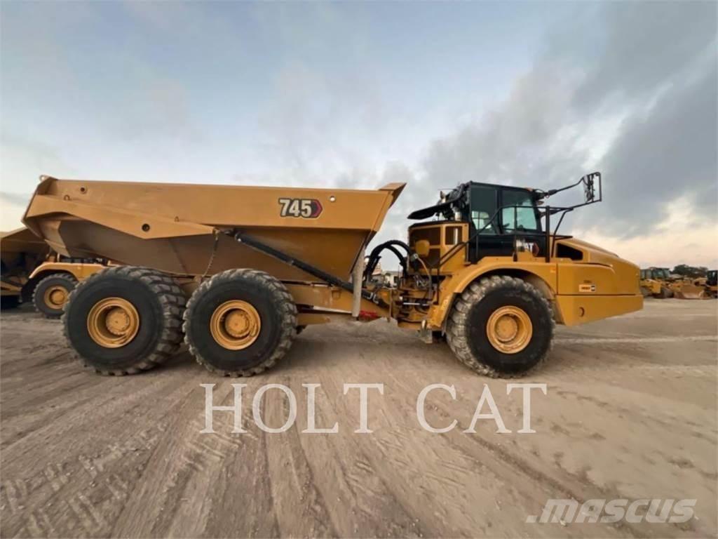 CAT 745 Karjeriniai savivarčiai