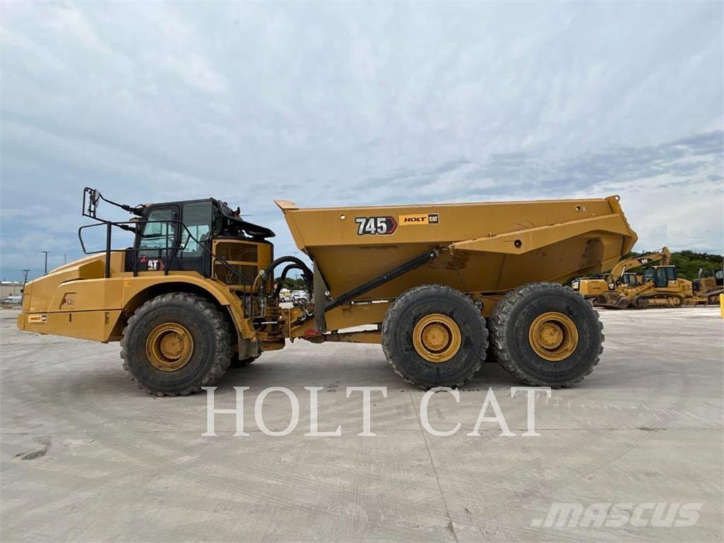 CAT 745 Karjeriniai savivarčiai