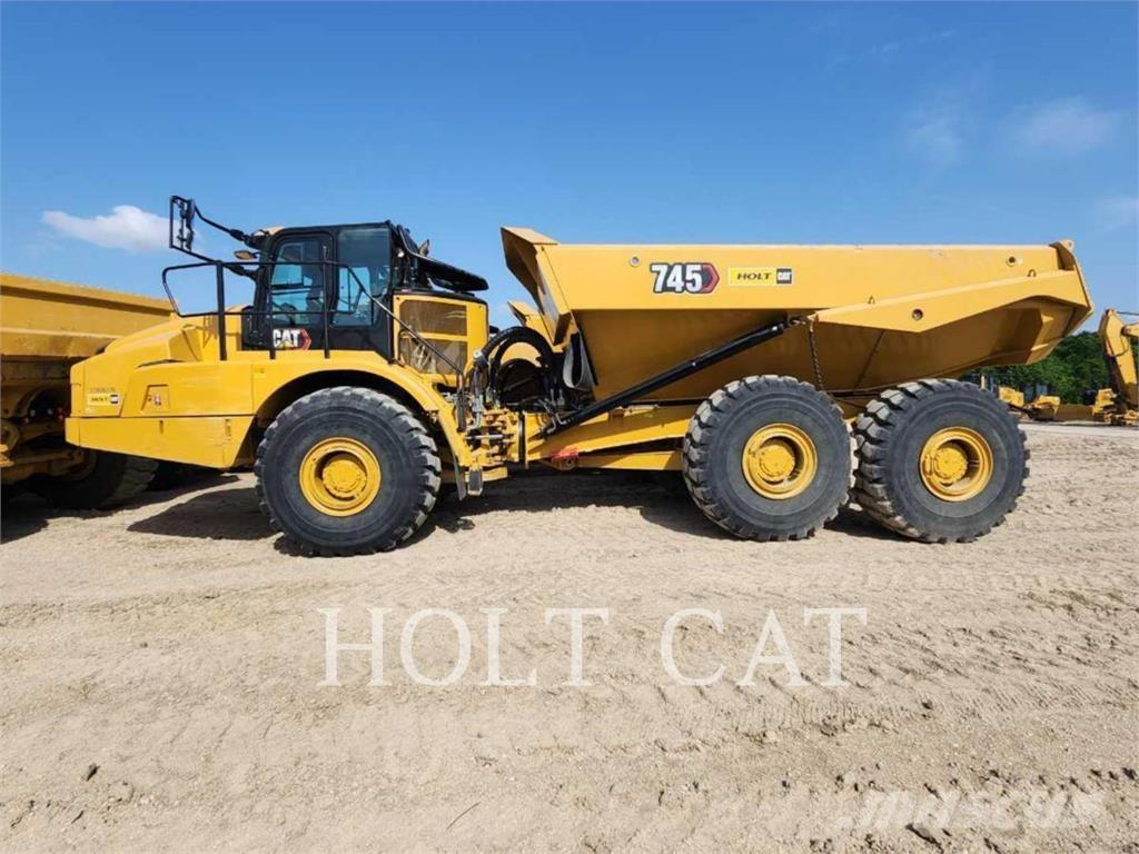 CAT 745 Karjeriniai savivarčiai