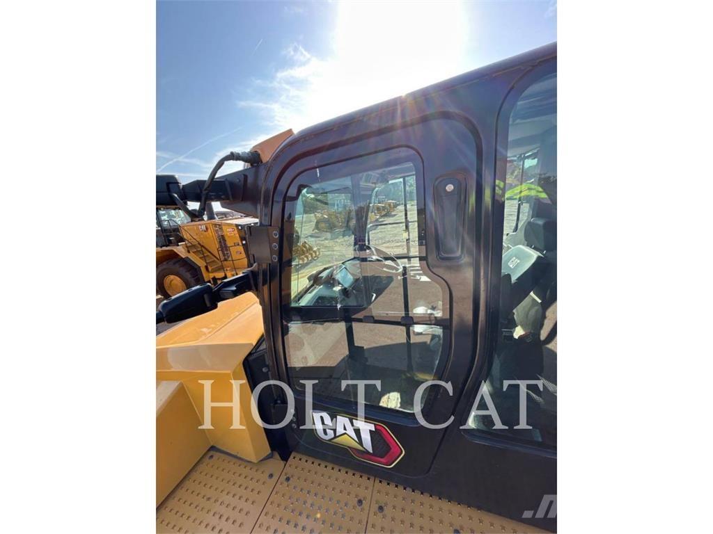 CAT 745 Karjeriniai savivarčiai