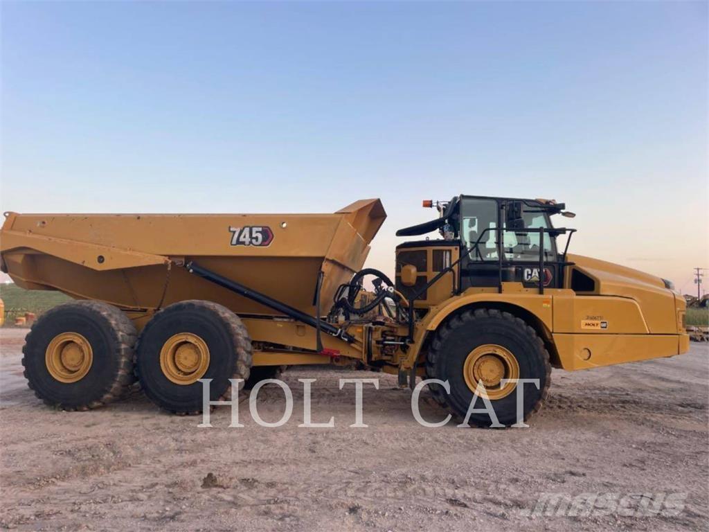 CAT 745 Karjeriniai savivarčiai