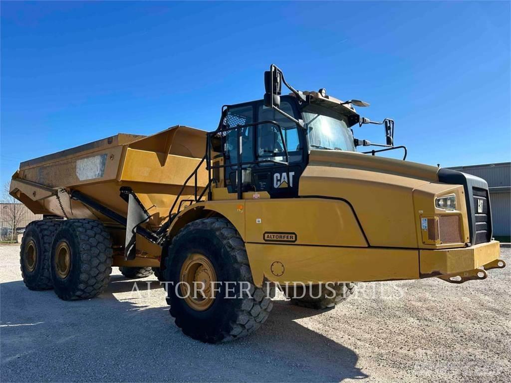 CAT 745 Karjeriniai savivarčiai