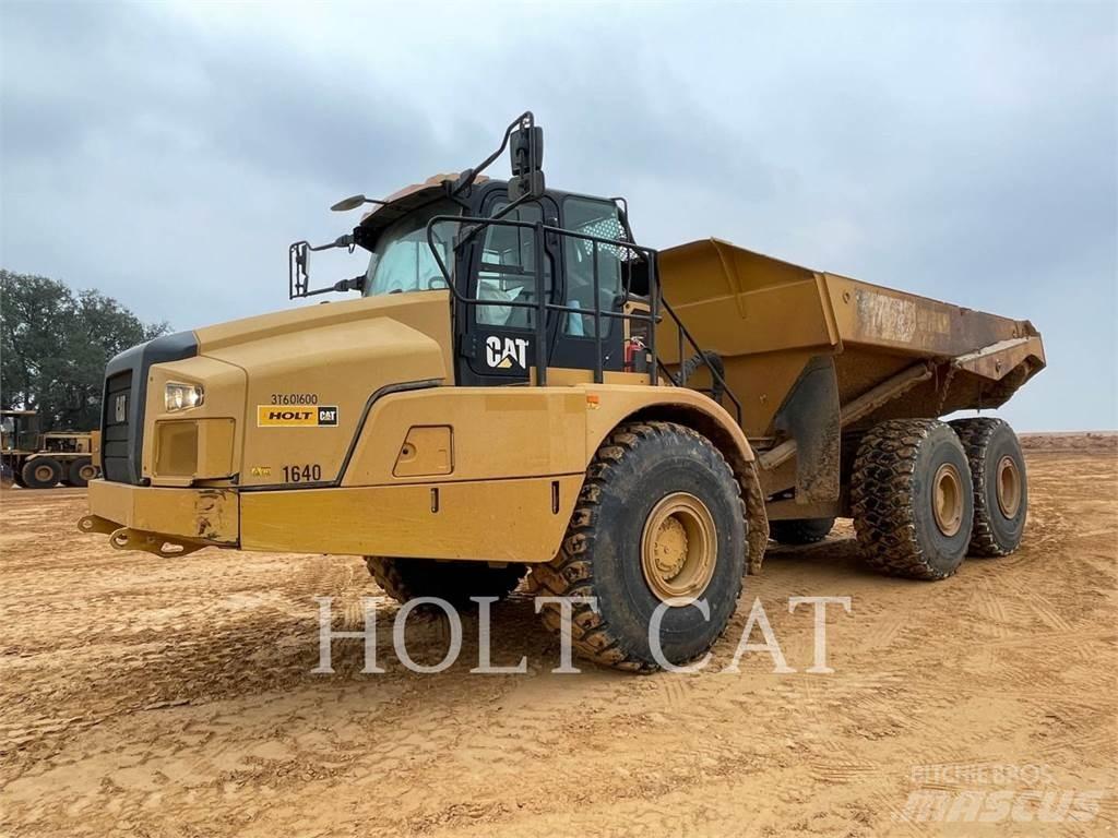 CAT 745-04 Karjeriniai savivarčiai