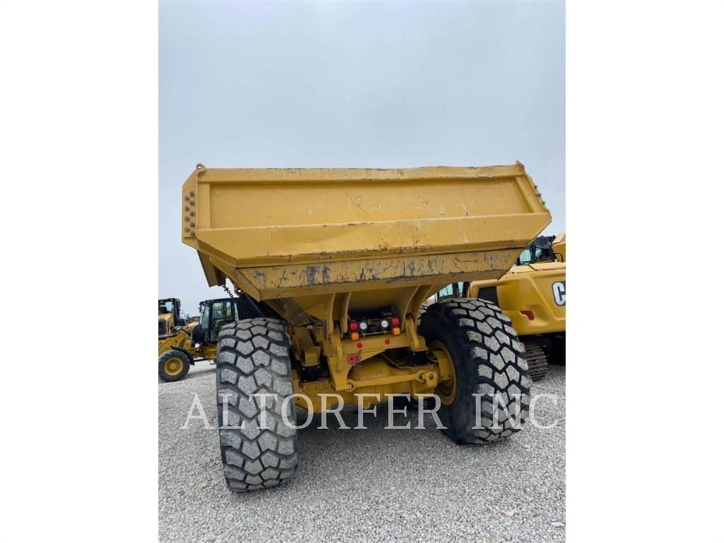 CAT 745-04 Karjeriniai savivarčiai