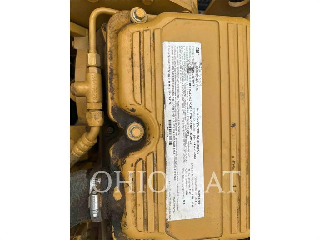 CAT 745-04 Karjeriniai savivarčiai