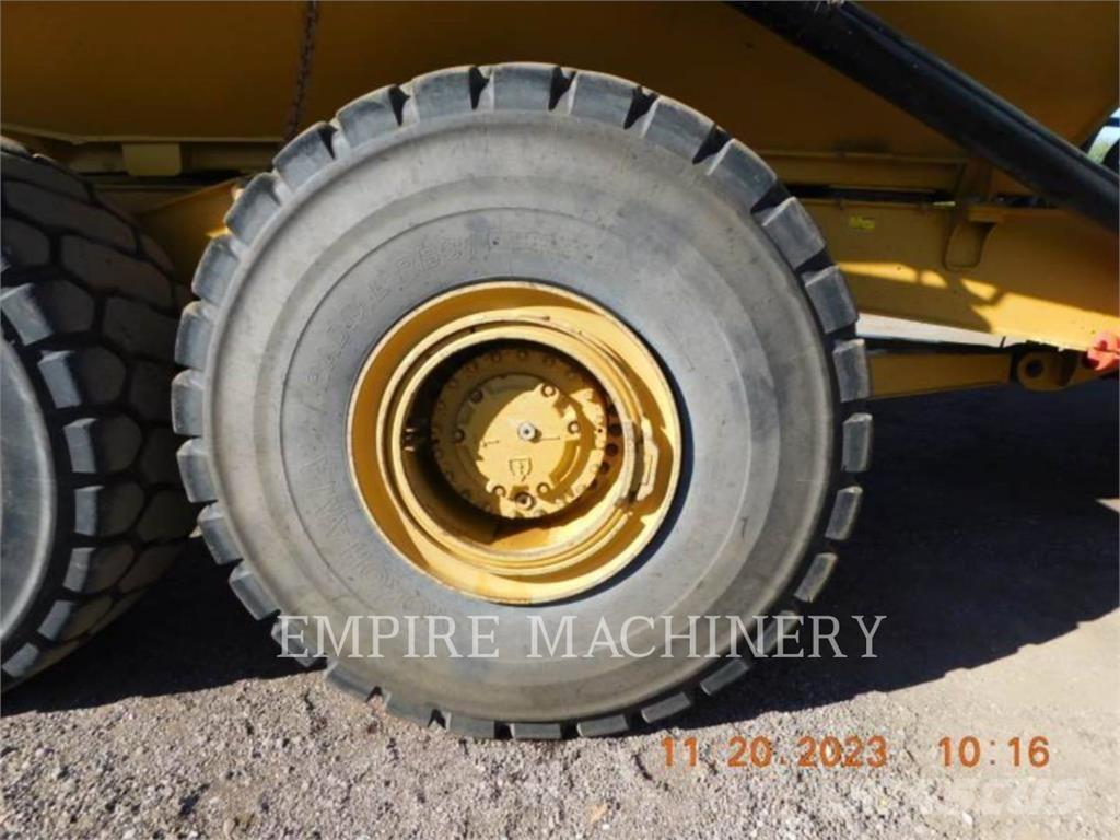 CAT 745-04 Karjeriniai savivarčiai