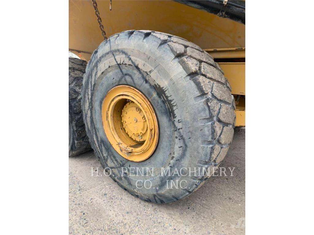 CAT 745 C Karjeriniai savivarčiai