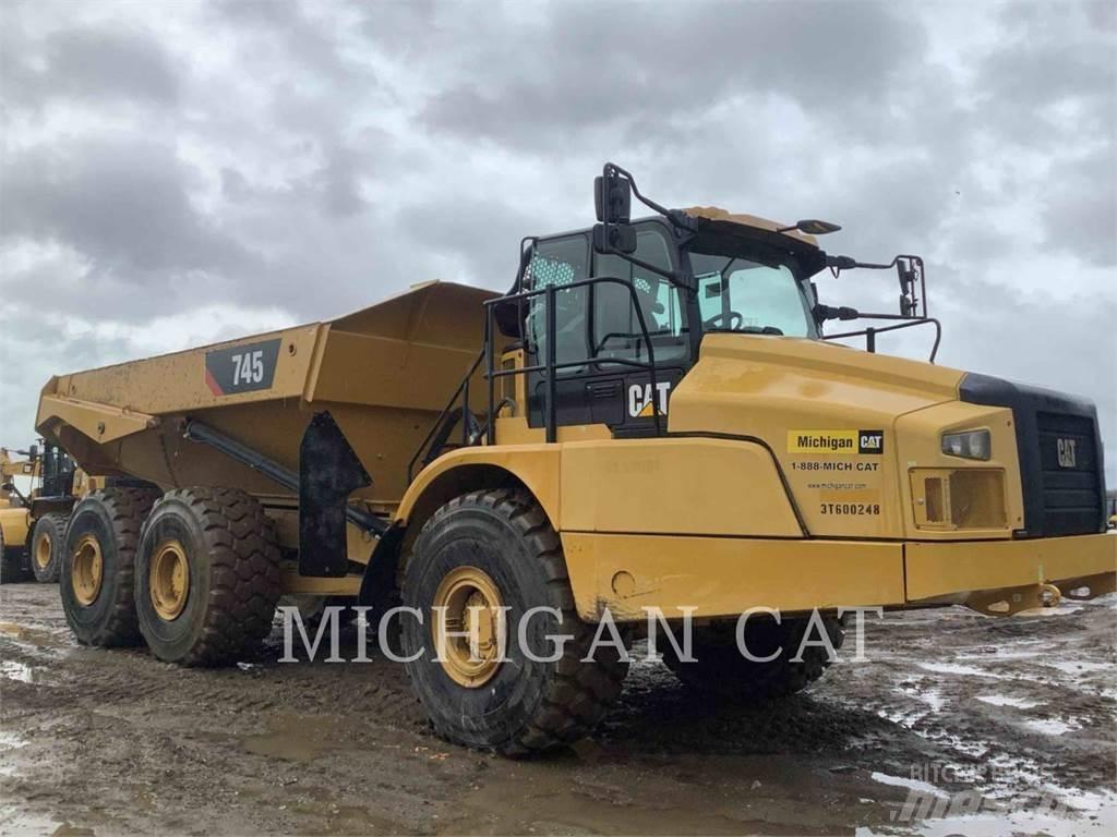 CAT 745 T Karjeriniai savivarčiai