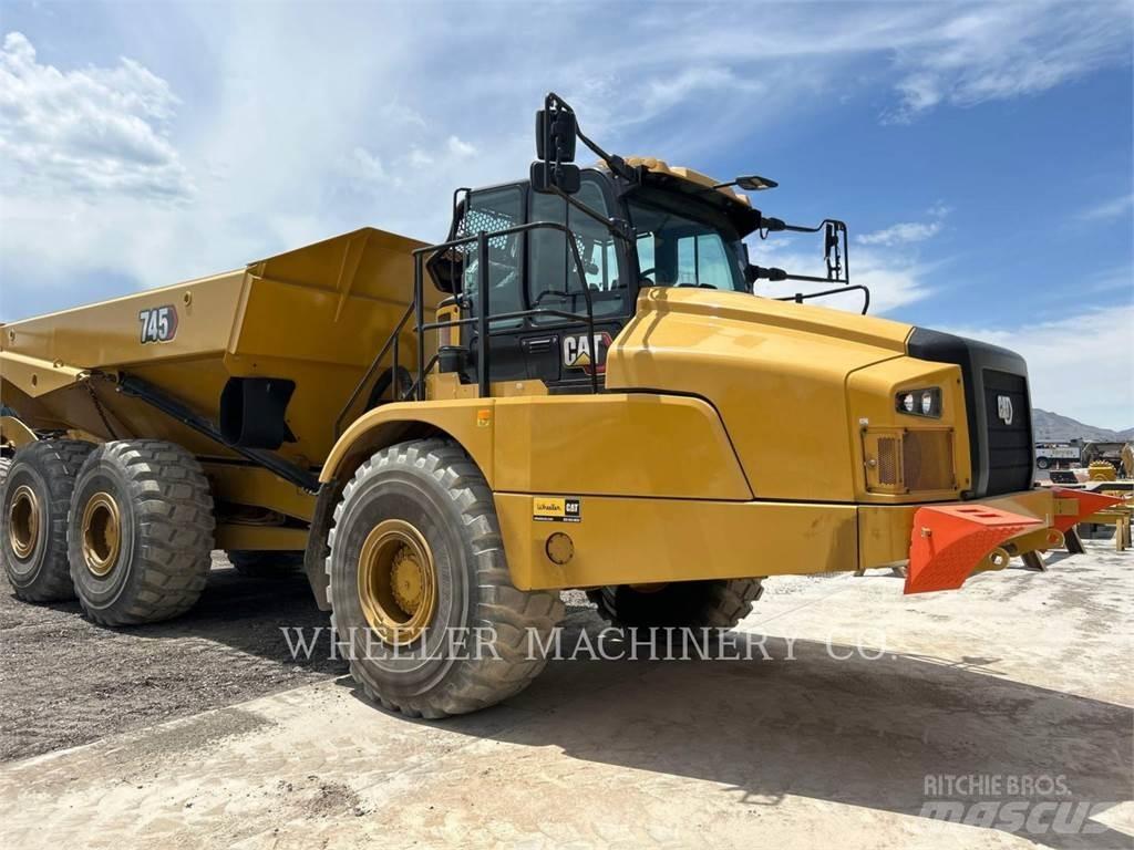 CAT 745 TG Karjeriniai savivarčiai