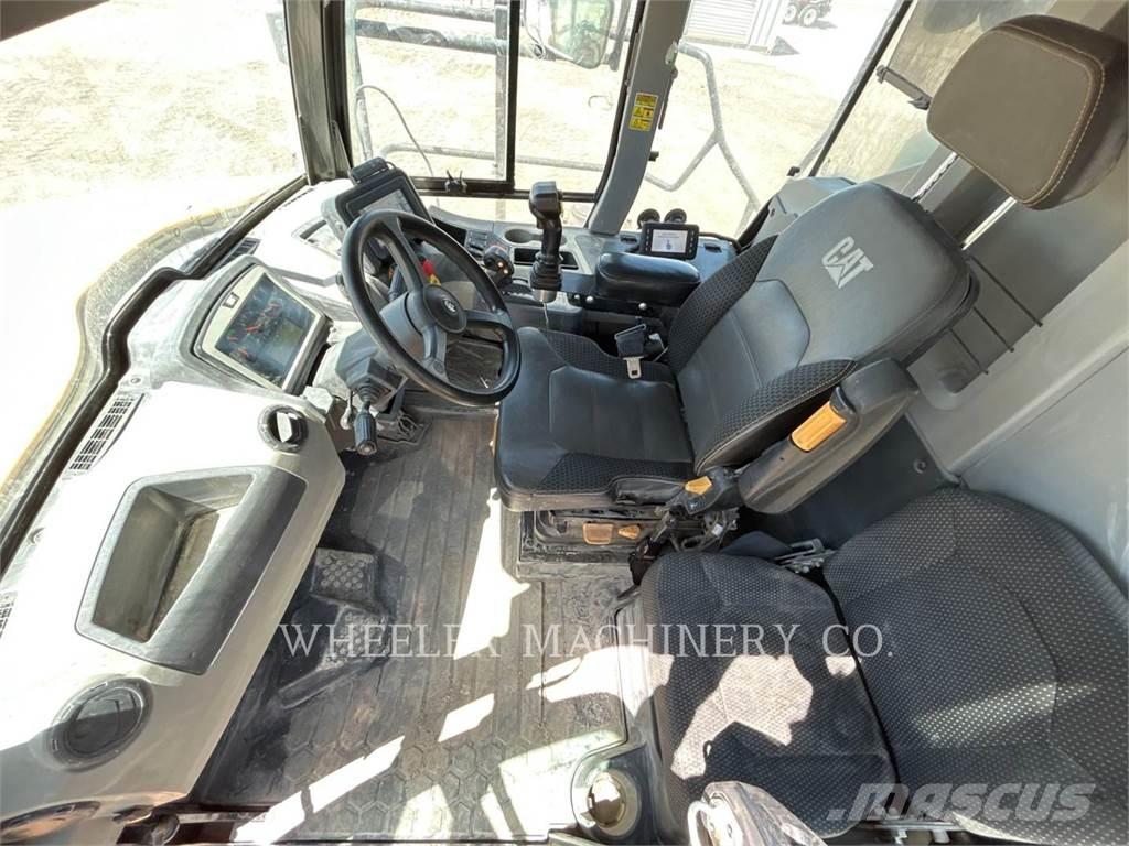 CAT 745 TG Karjeriniai savivarčiai