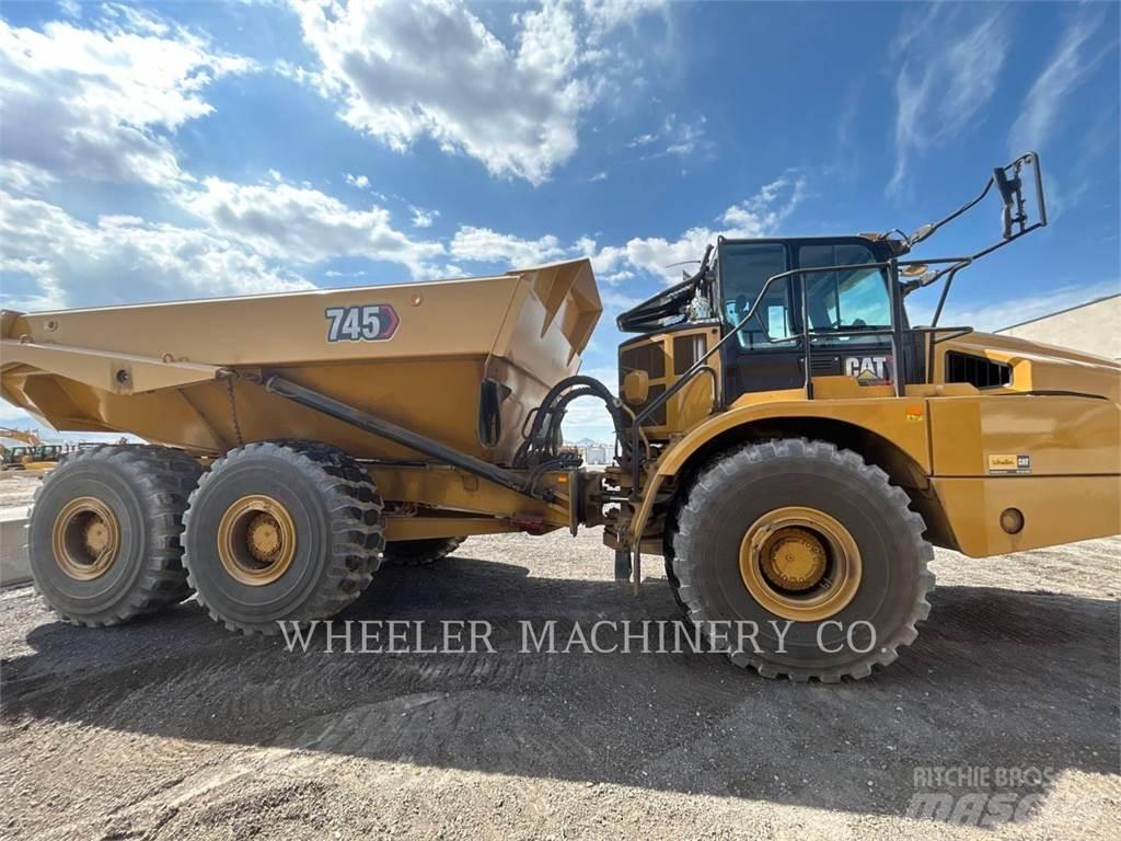 CAT 745 TG Karjeriniai savivarčiai