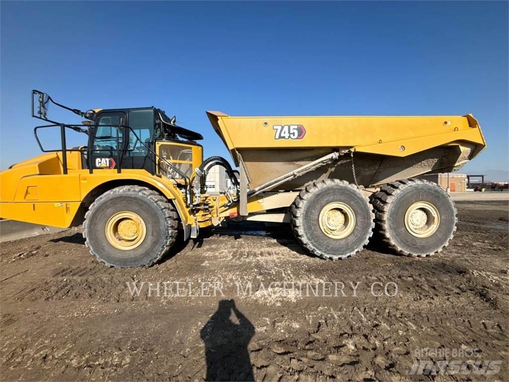 CAT 745 TG Karjeriniai savivarčiai