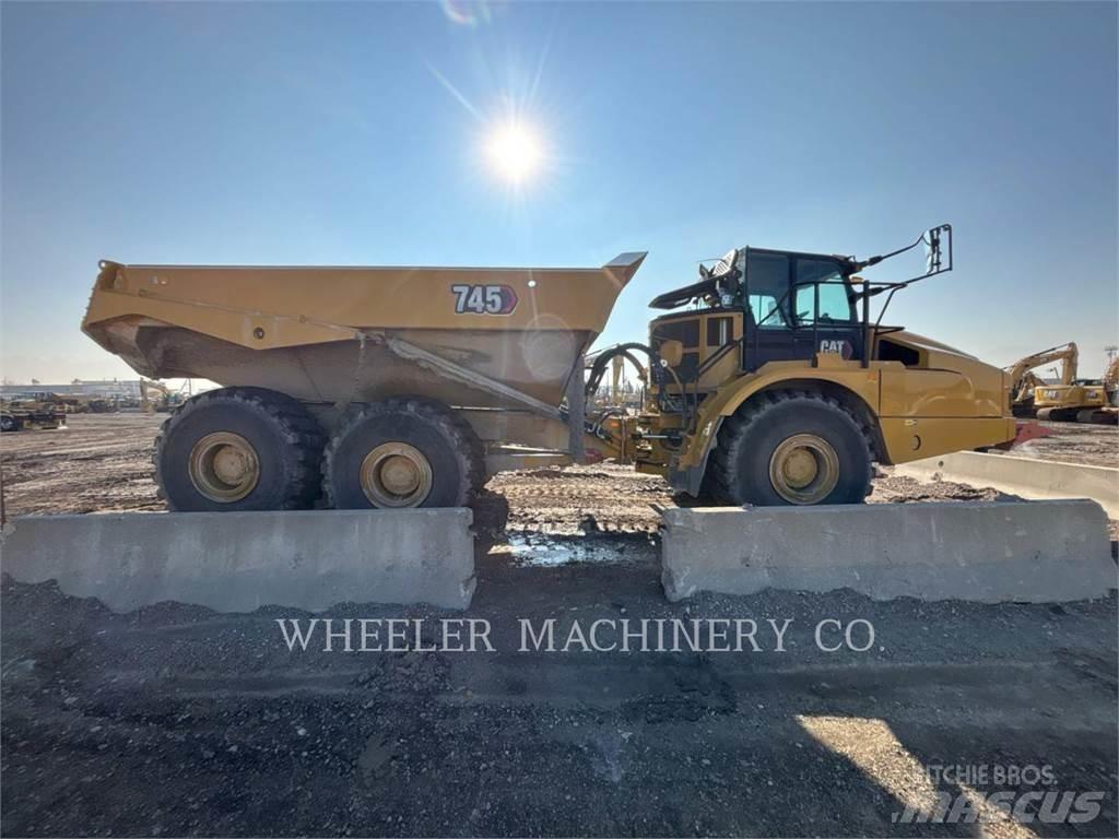 CAT 745 TG Karjeriniai savivarčiai