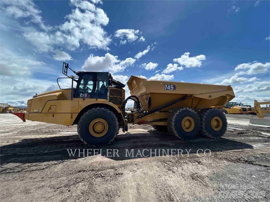 CAT 745 TG Karjeriniai savivarčiai