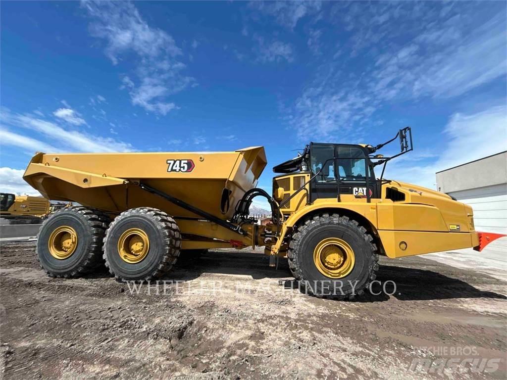 CAT 745 TG Karjeriniai savivarčiai
