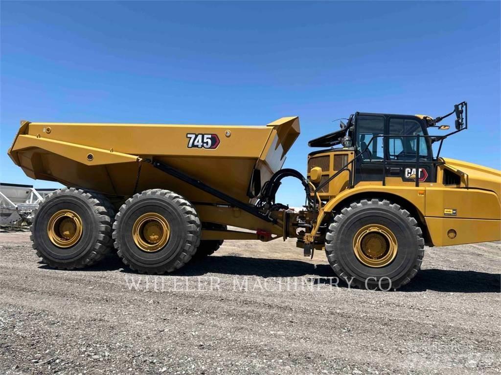 CAT 745 TG Karjeriniai savivarčiai