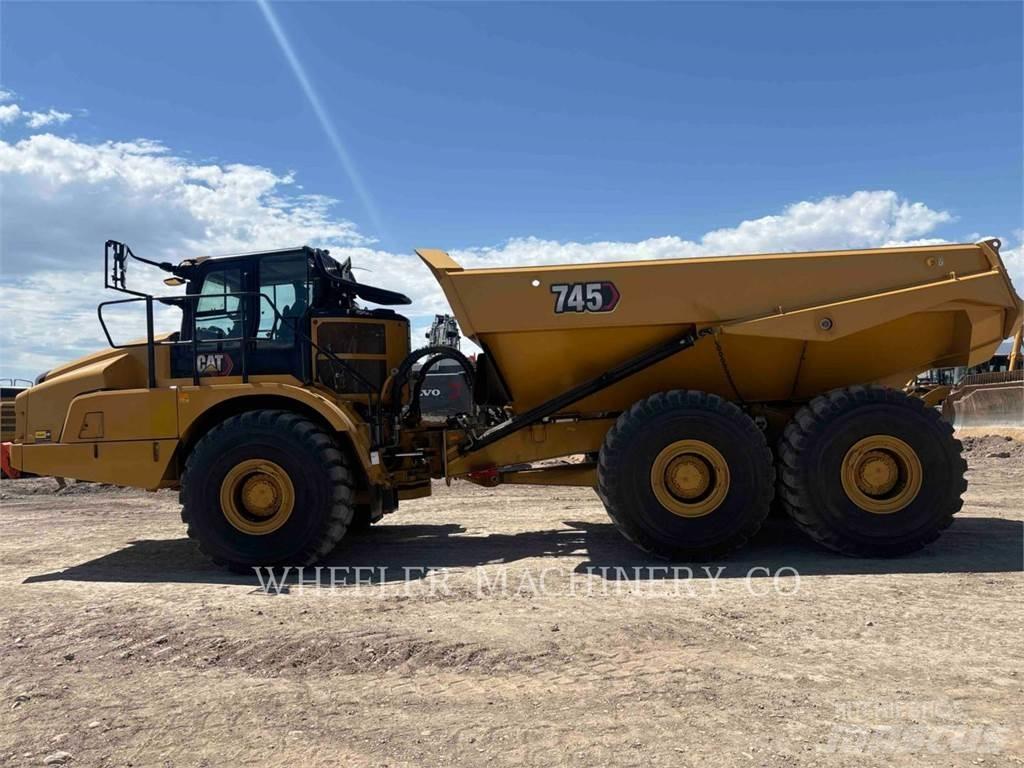 CAT 745 TG Karjeriniai savivarčiai