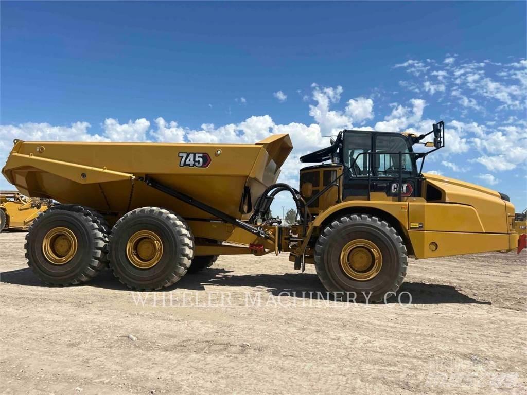 CAT 745 TG Karjeriniai savivarčiai