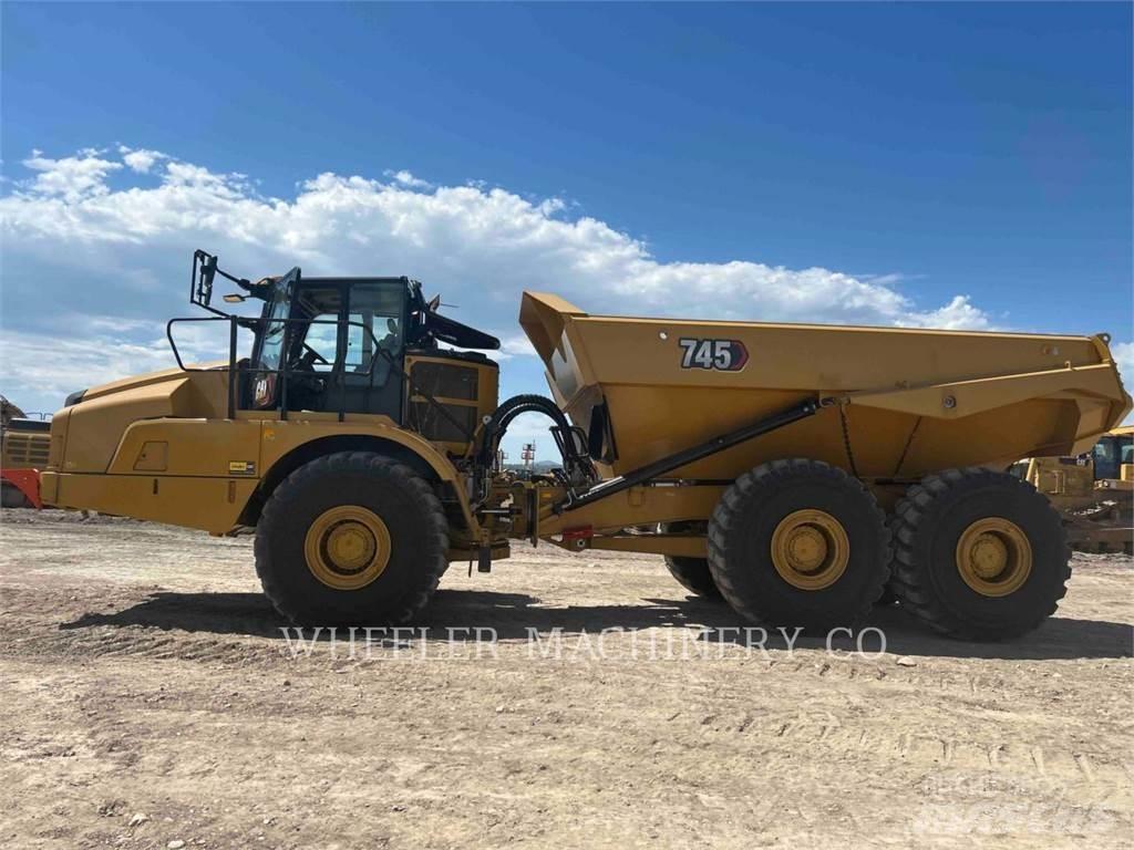 CAT 745 TG Karjeriniai savivarčiai