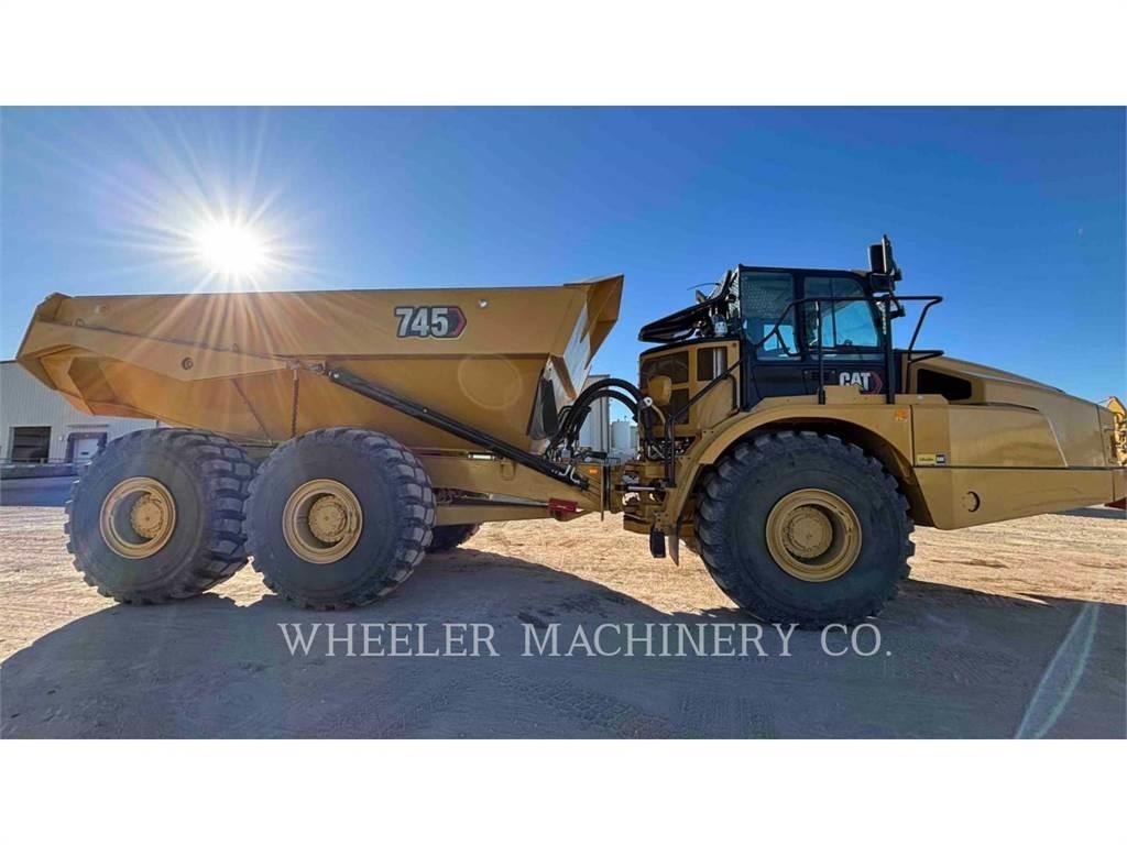 CAT 745 TG Karjeriniai savivarčiai