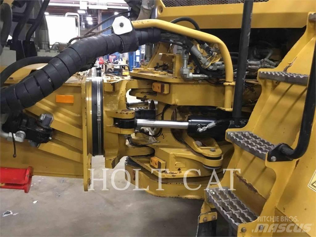 CAT 74504 Karjeriniai savivarčiai