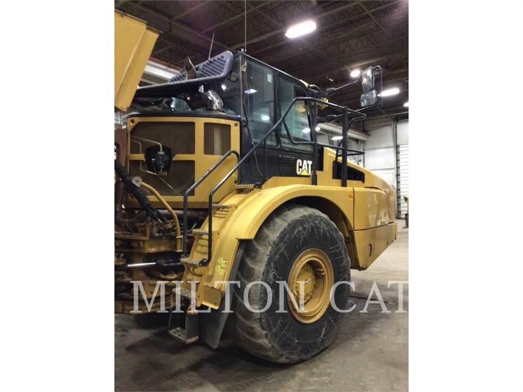 CAT 74504 Karjeriniai savivarčiai