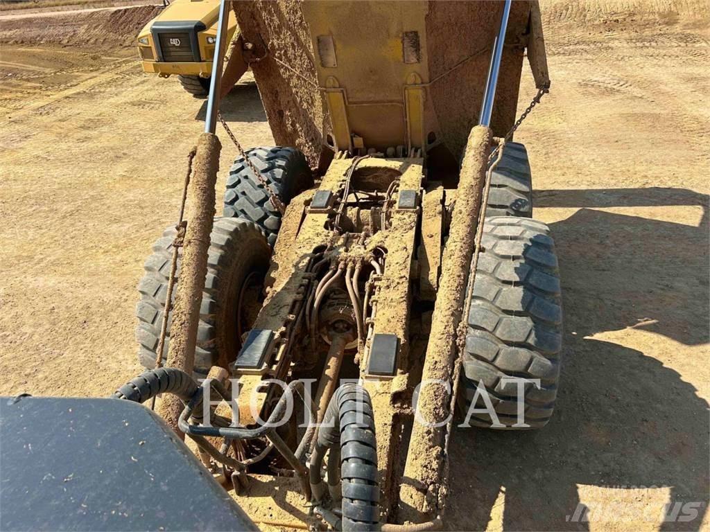 CAT 74504 Karjeriniai savivarčiai